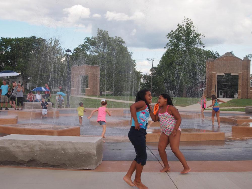 Leisure Pool & Spa Supply, Inc./Premier Aquatic Construction, dba, worked with the the City of Fort Wayne, Indiana in the creation of a new splash pad. This project was completed in 2016 and continues to serve the city and the surrounding community. Click the link above to learn more.